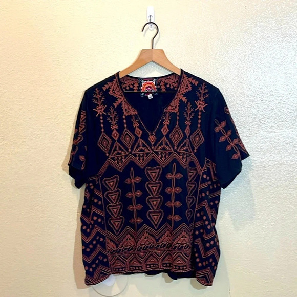 Johnny Was Eyal Short-Sleeve Embroidered Boxy Tee XS - Picture 3 of 6